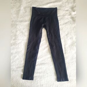 Spanx KKP Black Leggings, size Medium NWOT